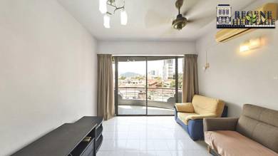 Edgecumbe House Apartment Renovated Low Floor Swimming Pool View