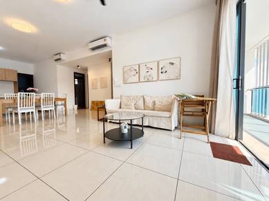 Queens Residences Q1 @ Queens Waterfront