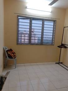Room-for-rent-Bandar-Kinrara-Selangor