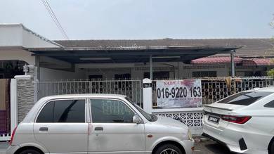 Port Klang 1 Storey Terrace House for Rent