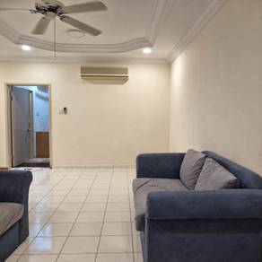 Beverly Hills Phase 2 Bundusan Partly Furnished 3R2B For Rent