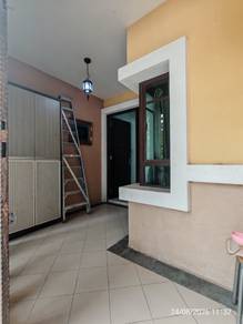 Double Frontage Superlink in Denai Alam 5 room