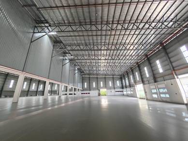 Semi-D Warehouse Factory Wit 2 Storey Office Kapar  For Rent