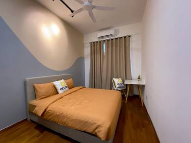 Grandview 360 Room For Rent Bus to CIQ JB