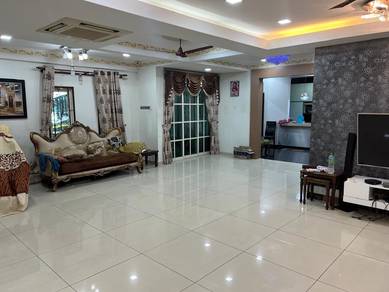 Corner Lot Bandar Bukit Raja Fully Extend with Guard House for Sale