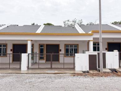 Full Loan Bumi Lot 4 Bedroom Single Storey Terrace Cheng Near Lotus