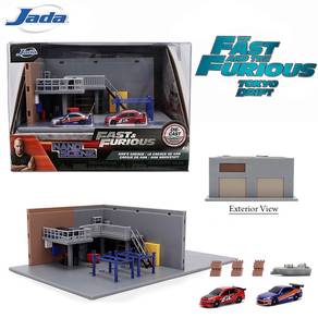 Fast & Furious Tokyo Drift - Han's Garage Diorama