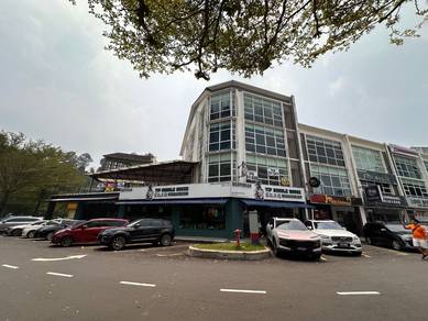 Seri Kembangan 1st floor shop lot end lot