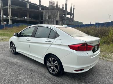 Honda CITY 1.5 V MY14 GM6 (A)