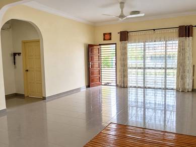 Semi-D House Taman Baru Padang Jawa Shah Alam