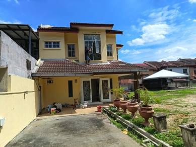 Double storey house with big land corner lot