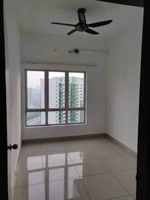 (2 car park) OUG PARKLANE condo for rent