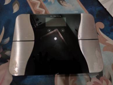 Penimbang Berat Badan Elektronik
