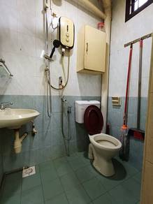 Johor Jaya Jln Seroja Nice unit Low Cost double storey for sell