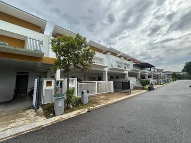 Renovated Double Storey Terrace, Adira Ara Sendayan