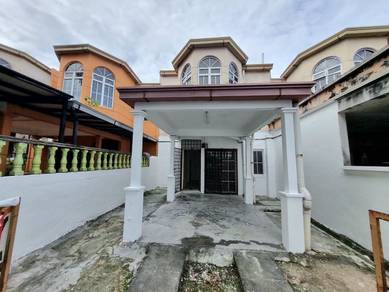 FACING OPEN Well Maintain DOUBLE STOREY BANDAR PUNCAK ALAM