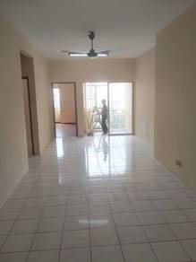 Well-maintained unit at Pangsapuri Jasmin for Rent