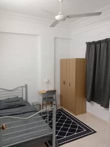 Bilik Sewa Perempuan Taman Melati | 8-10 Min Walk LRT| Fully Furnished