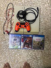 ps4 with monitor