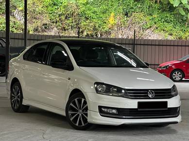 Volkswagen VENTO 1.2 TSI HIGHLINE (AT) FULL LOAN !