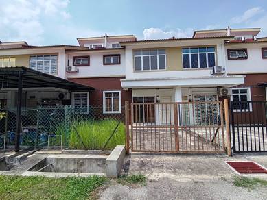 Jalan Iris Taman Bunga Raya Bukit Beruntung Double Storey