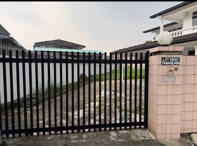 SPACIOUS DS CORNER Terrace House @ TMN DAYA, JLN DURIAN BURUNG