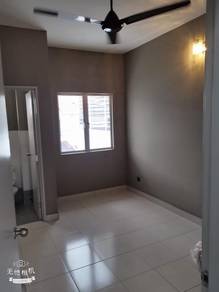 Rumah Teres 2 Tingkat, Hillpark 3, Bandar Teknologi Kajang, Semenyih