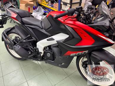 modenas PULSAR RS200 5827