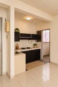 fully furnished & renovated unit for rent, walking distance to shop