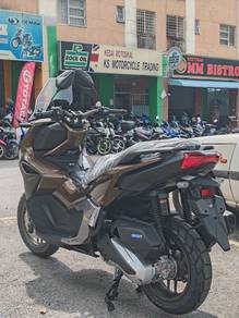 Honda ADV160 Roadsync (Ready Stock)