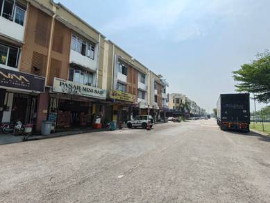 Taman Sierra Perdana Masai 3 Storey Shoplot For Sale