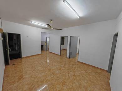 Pangsa Sentral Flat @ Bagan Lallang B'worth