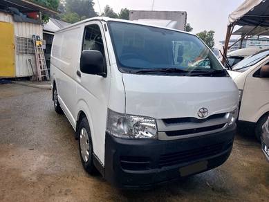 feature ad 2008 TOYOTA HIACE 2.5 (Diesel) PANEL VAN