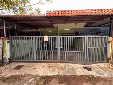 Single Storey Taman Seri Puteri, Klang, Selangor.