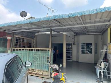 freehold single storey terrace at Taman Mayang, Bemban