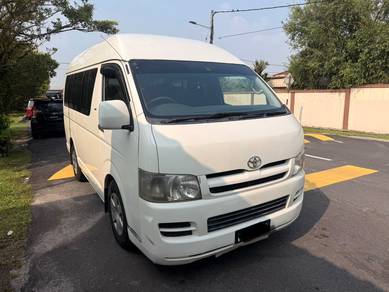 Toyota HIACE 2.7 window van highroof (M)