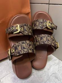 Bonia Heels 