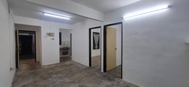 Ground Floor Flat at Tmn Machang Bubok for Sale