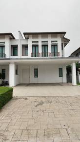 Brand new semi D at Eco Majestic for rent