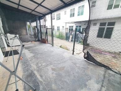 Taman Seri Jasin 2 Tingkat Bersih Dan Kemas Untuk Dijual