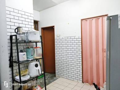 Dekat Semua Kemudahan Pangsapuri Seri Pelangi Taman Puchong Utama