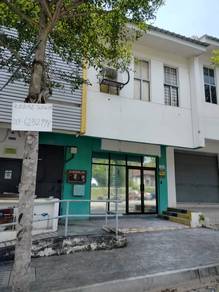 Kedai Sewa di Aman Putri