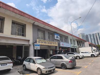 1.5 Storey Corner Link Factory Taman Sungai Besi for Sale