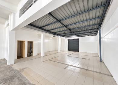 Bandaran Berjaya Shoplot for rent
