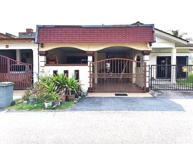 Single Storey terrace house @ Taman Anika, Batu 9, Port Dickson, N9