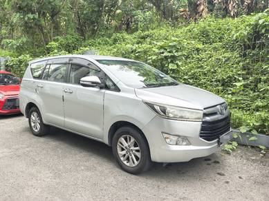 Toyota INNOVA 2.0 G For Sale