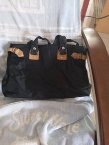 Preloved bag for Mommy/s- self pickup