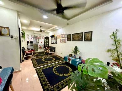 Depan playground!Renovated Single Storey Terrace Jln Kasban Meru Klang