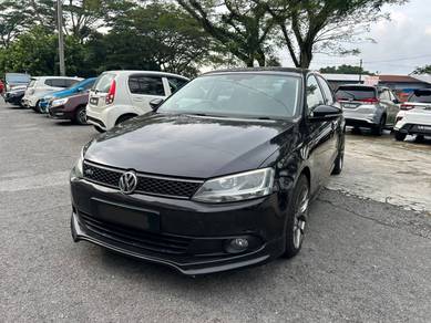 VOLKSWAGEN Jetta 1.4 2014