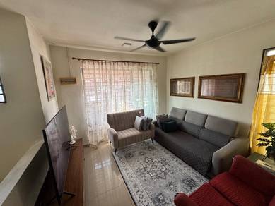 Bayu Parkville / Desa Serdang, Balakong / Townhouse / Rumah Bandar